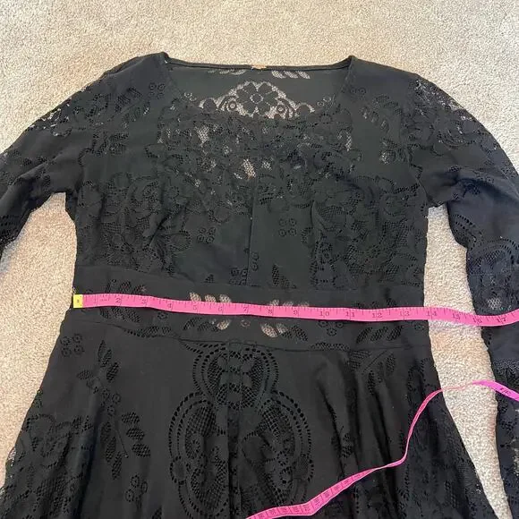 Free People Women's Black Lace Mini‎ Dress Bell Sleeve Size Small - Picture 9 of 9